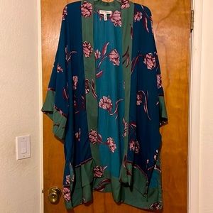 Jessica Simpson Dark Floral High Low Kimono Size OSFM